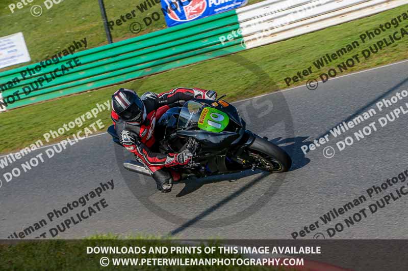 PJ Motorsport Photography 2018;enduro digital images;event digital images;eventdigitalimages;mallory park;mallory park photographs;mallory park trackday;mallory park trackday photographs;no limits trackdays;peter wileman photography;racing digital images;trackday digital images;trackday photos